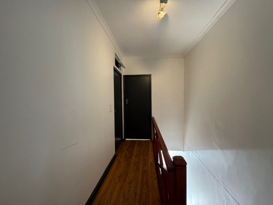 4 Bedroom Property for Sale in Observatory Western Cape